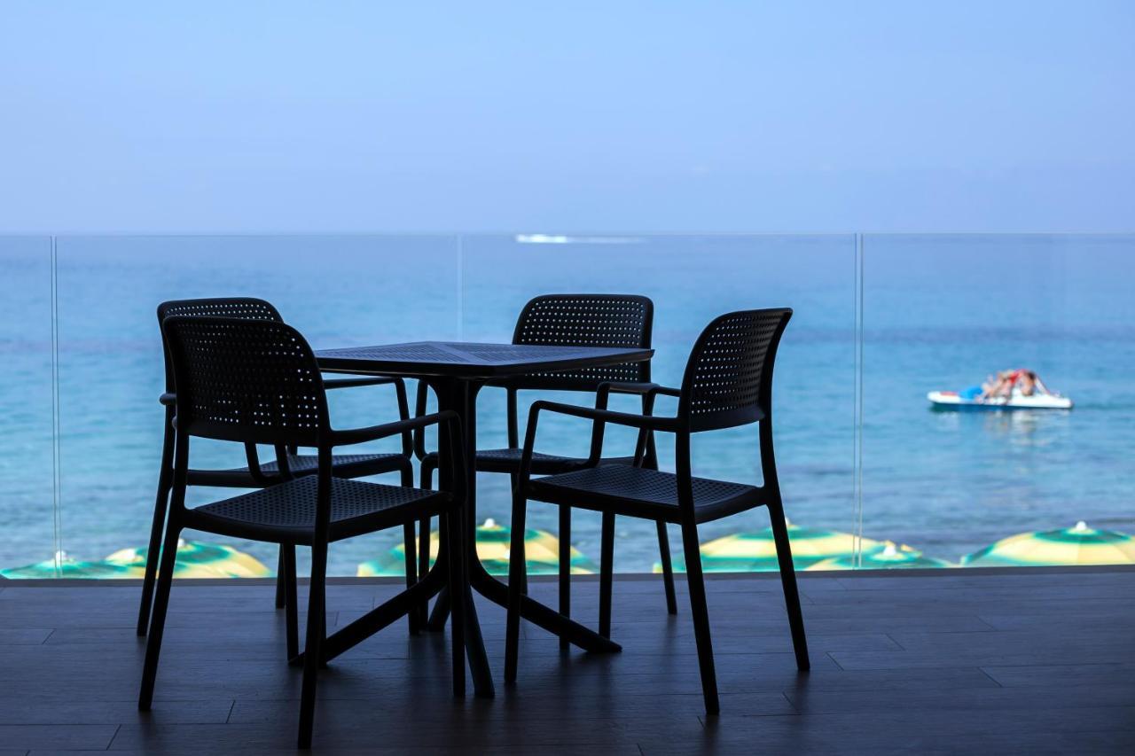 Villaggio Albergo Da Ciccio Sul Mare Capo Vaticano Exterior foto